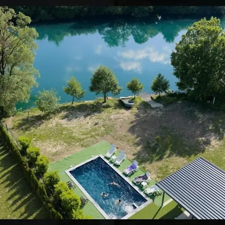 Anis Vikendica Bihac