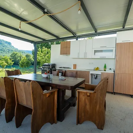 Holiday home Anis - River Side Heated Pool&jacuzzi Bihac