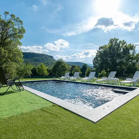 Anis - River Side Heated Pool&jacuzzi *